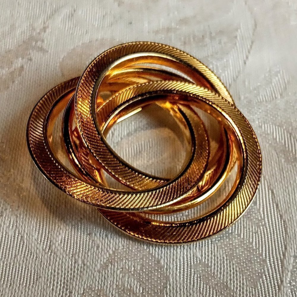 Vintage Matte Golden Textured Circle Brooch